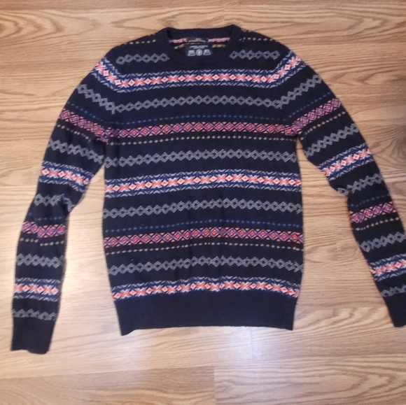 Fair Isle Style Knit Sweater from American Eagle - Picture 4 of 8
